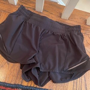 Lululemon shorts size 6!